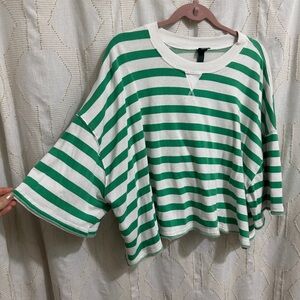 TARGET STRIPED TEE
